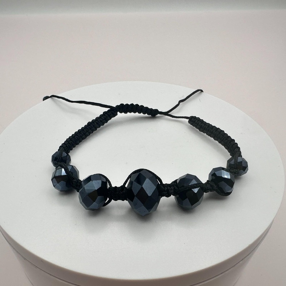 Vintage 90s Black Glass Beaded Macrame Bracelet Boho Classic Fashion Jewelry